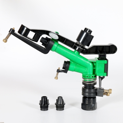 2.4-9.7m3/h Plastik Raingun Sprinkler Sistem irigasi Koneksi Ukuran 1&quot;